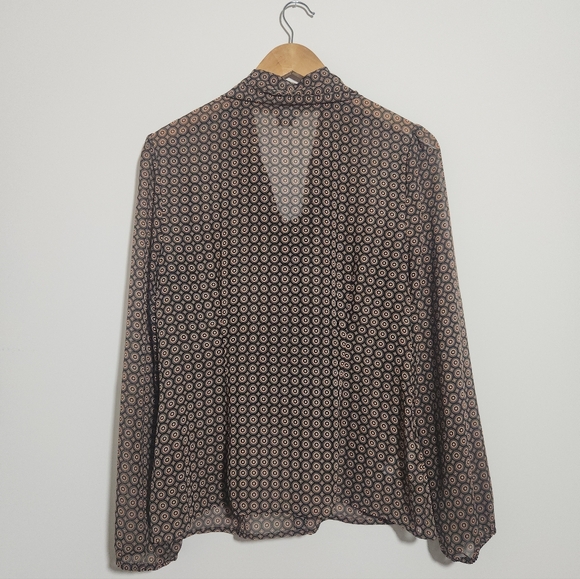 Ann Taylor Sheer Button Up Blouse Size 8 Tie Neck Long Sleeve Print - Picture 7 of 8